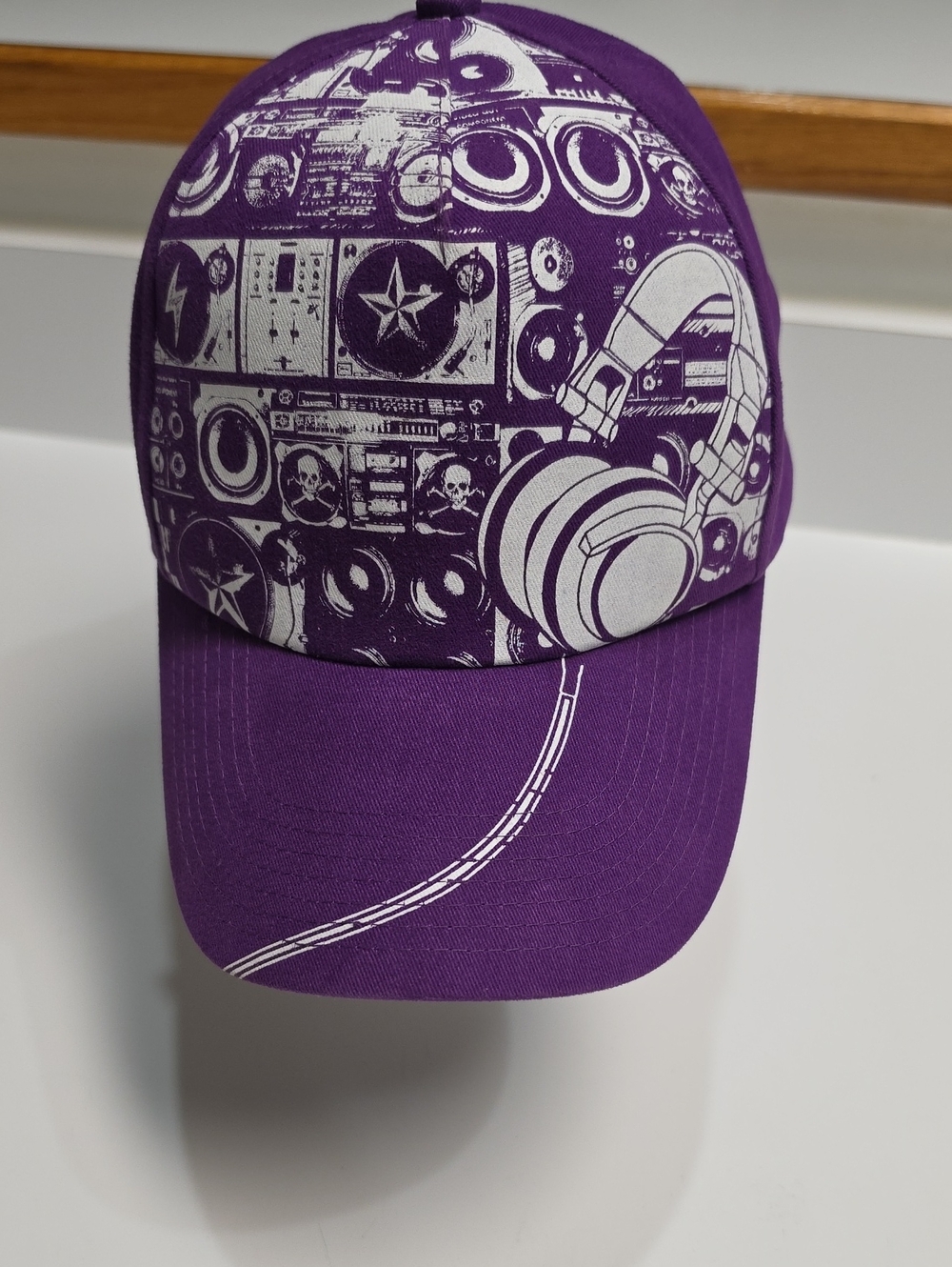 Carbon Elements Purple DJ Turntable Graphic Baseball Cap Hat - One Size